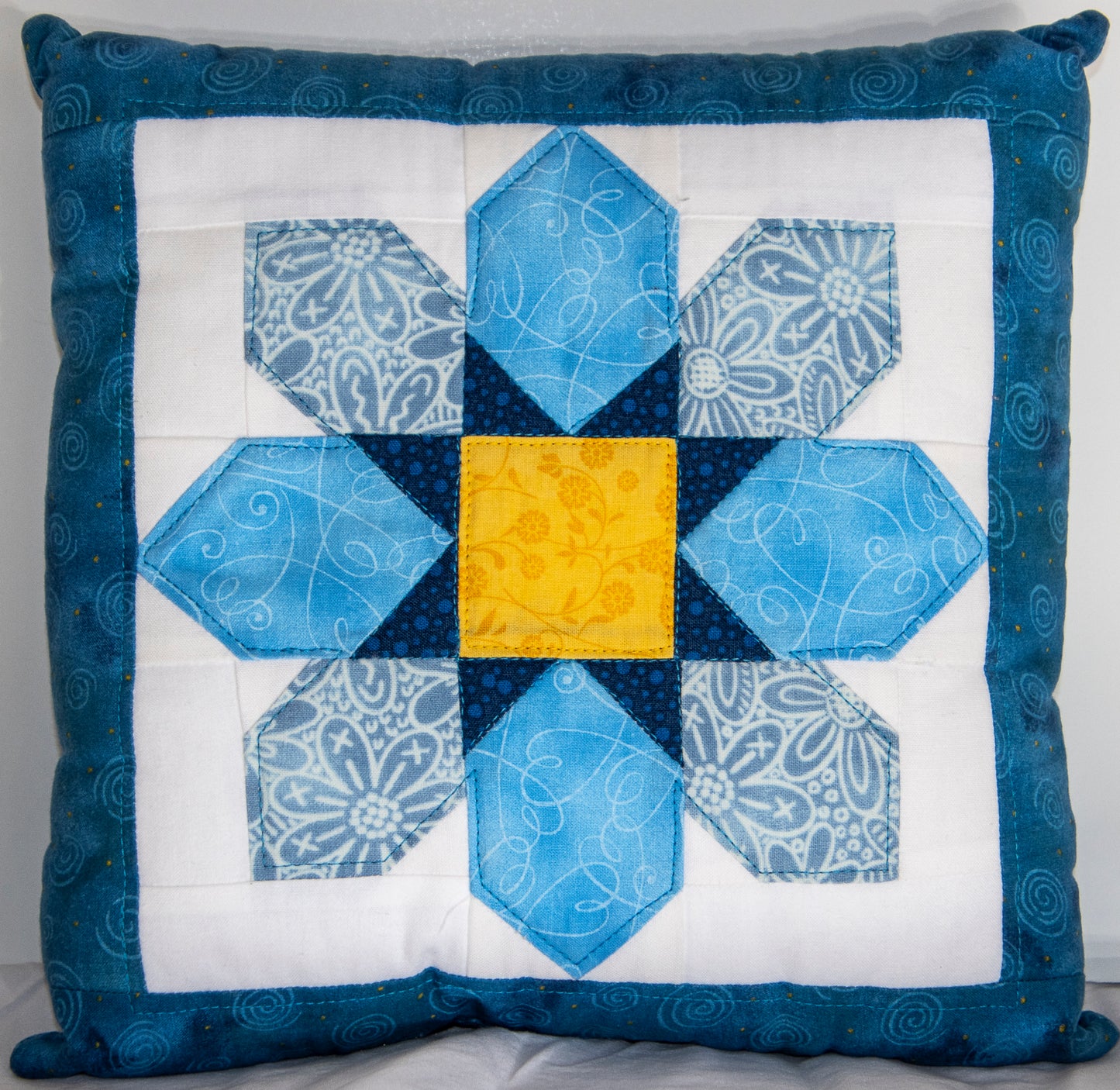 Flower Pillow-DK-1-9-8118
