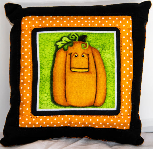 Halloween Pillow-DK-1-3-8108
