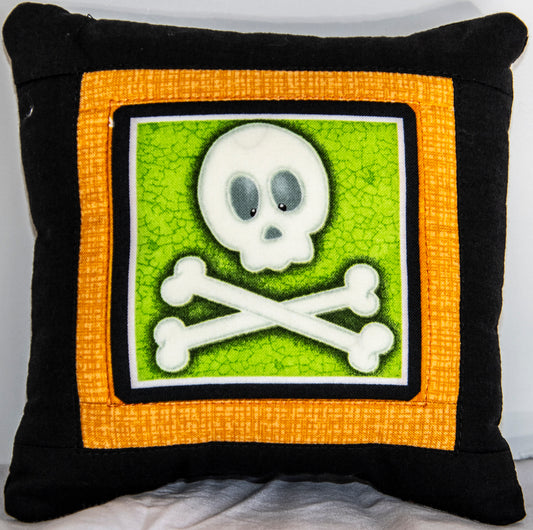 Halloween Pillow-DK-1-4-8110