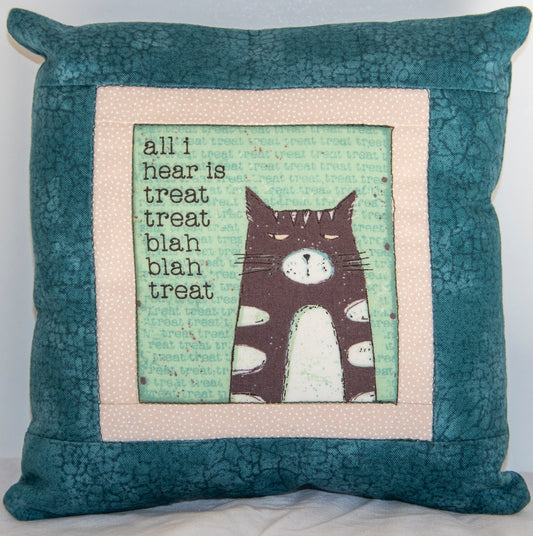 Snarky Cat Throw Pillow-DK-1-18-8131